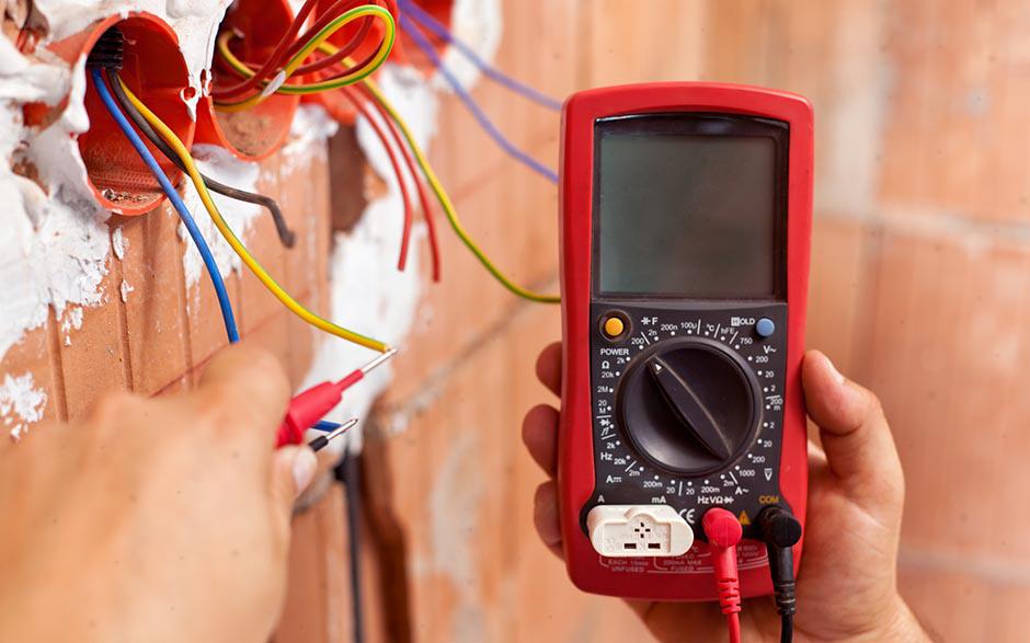 recherche travail électricien bâtiment Garches